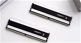 Модуль памяти DDR5 G.SKILL TRIDENT Z5 RGB 64GB (2x32GB) 6000MHz CL30 (30-40-40-96) 1.4V / F5-6000J3040G32GX2-TZ5RW / White