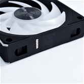 Вентилятор Lian Li UNI FAN CL WIRELESS 120 / 12CL1W1B BLACK / 120x124x28мм (PWM, ARGB, 2150 об/мин (Max.), 29,8dBa) / G99.12CL1W1B.R0
